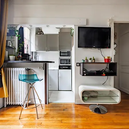 Calme Proche Tour Eiffel Apartamento París