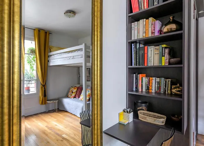 Calme Proche Tour Eiffel *